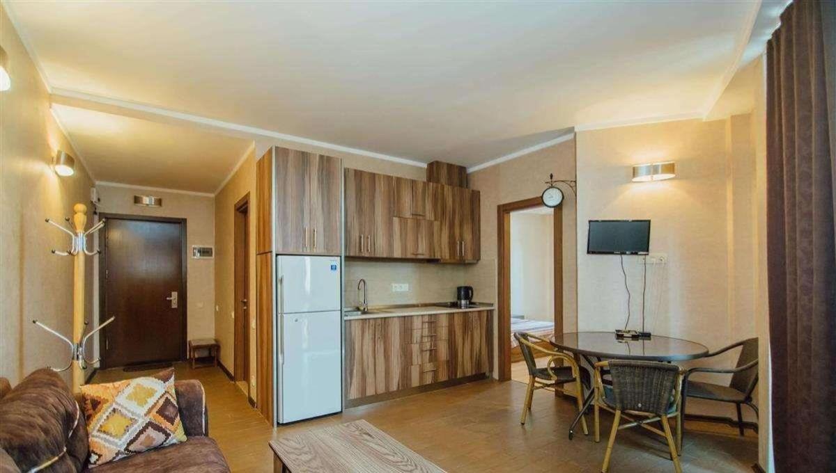 Batumi Royal Apartments Экстерьер фото
