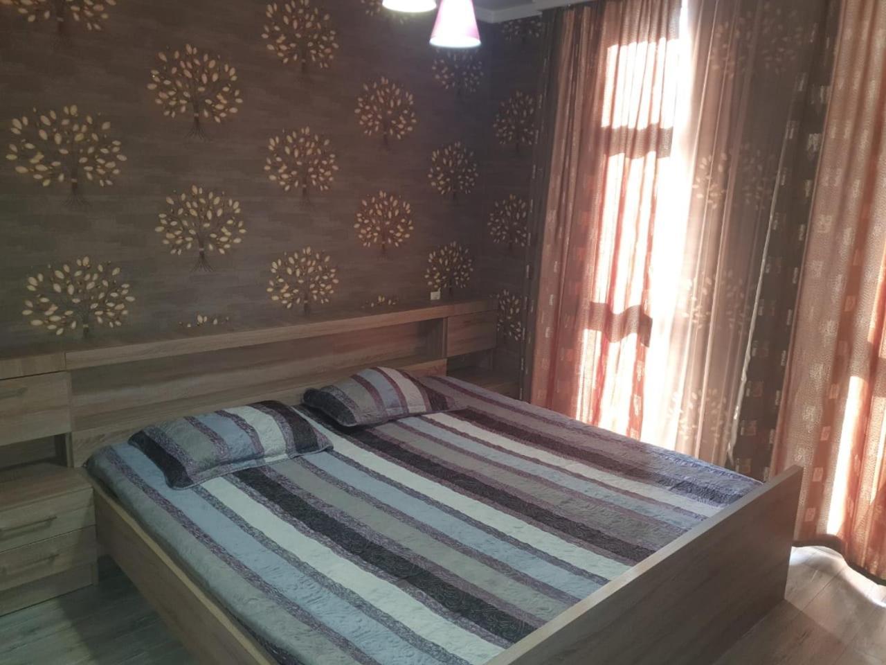 Batumi Royal Apartments Экстерьер фото