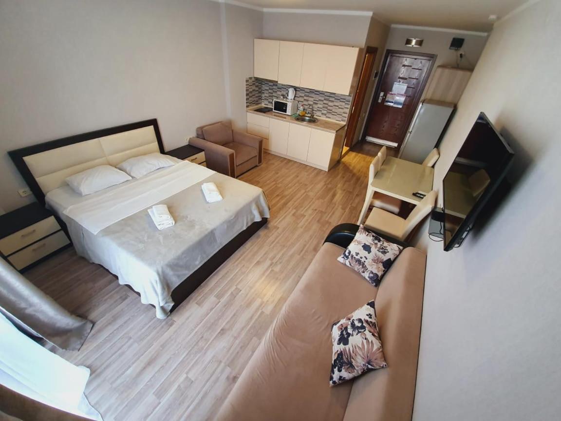 Batumi Royal Apartments Экстерьер фото