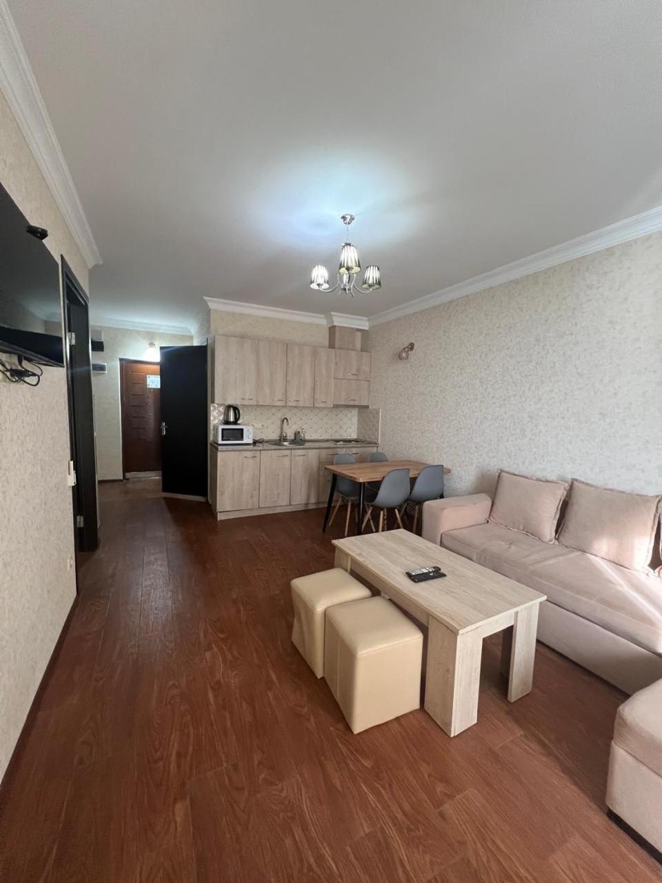 Batumi Royal Apartments Экстерьер фото
