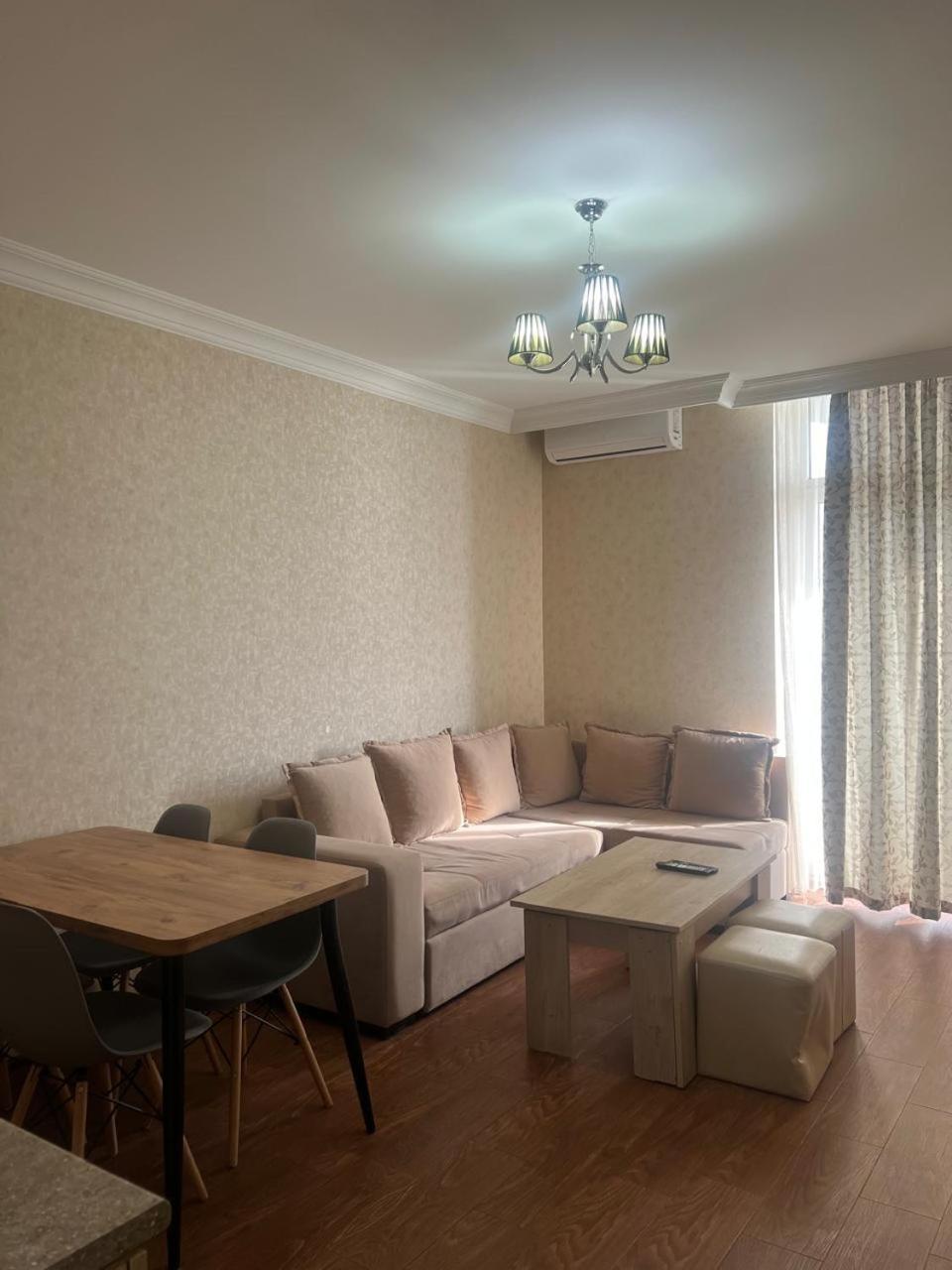 Batumi Royal Apartments Экстерьер фото